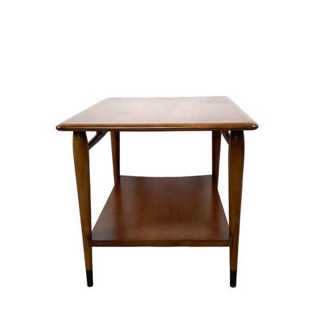 Mid-Century Modern Vintage Lane Acclaim Two-Tier End Table by Andre Bus | Walnut & Oak Dovetail Inlay For Sale - Image 3 of 18