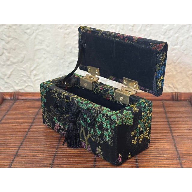 1970s Small Japanese Lidded Fabric Box With Tassel For Sale - Image 6 of 8