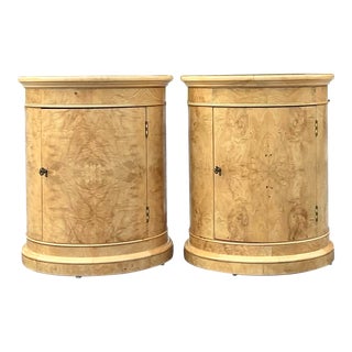 Vintage Regency Henredon Burl Wood Nightstands - a Pair For Sale