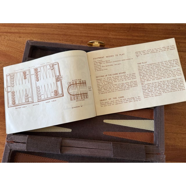 Vintage Corduroy Backgammon Game in Case, Complete For Sale - Image 4 of 7