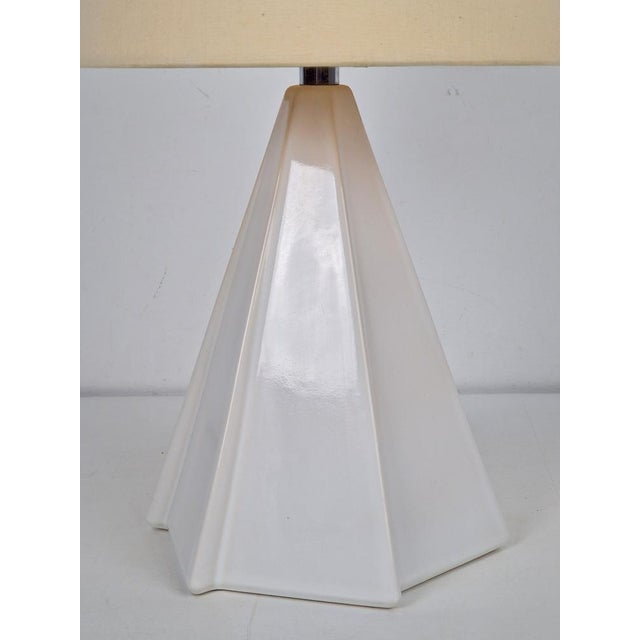 Vintage geometric table lamp ceramic ’70 Teepee high quality and beautiful vintage table lamp in white ceramic. Comes with...