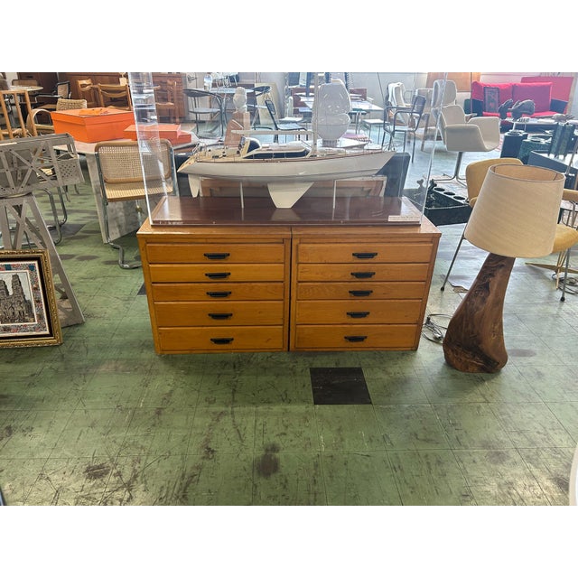Shop Chests of Drawers, 1970s, Set of 2, in Good conditions. Designed 1970 to 1979