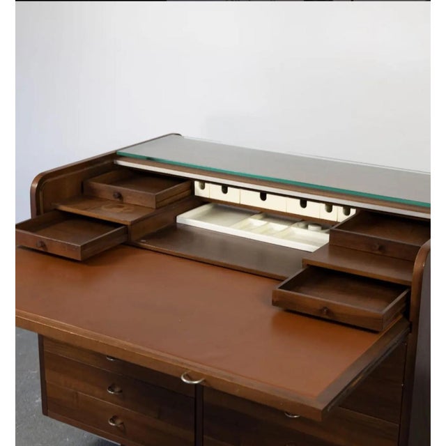 Mid-Century Modern Desk Table by Gianfranco Frattini for Bernini, Italy, 1960s For Sale - Image 6 of 10