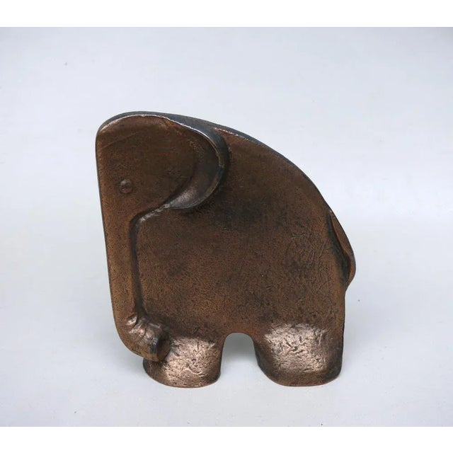 1960s Elephants Book Supports in Bronze from Kunsthaus Kopp, 1960s, Set of 2 For Sale - Image 5 of 13