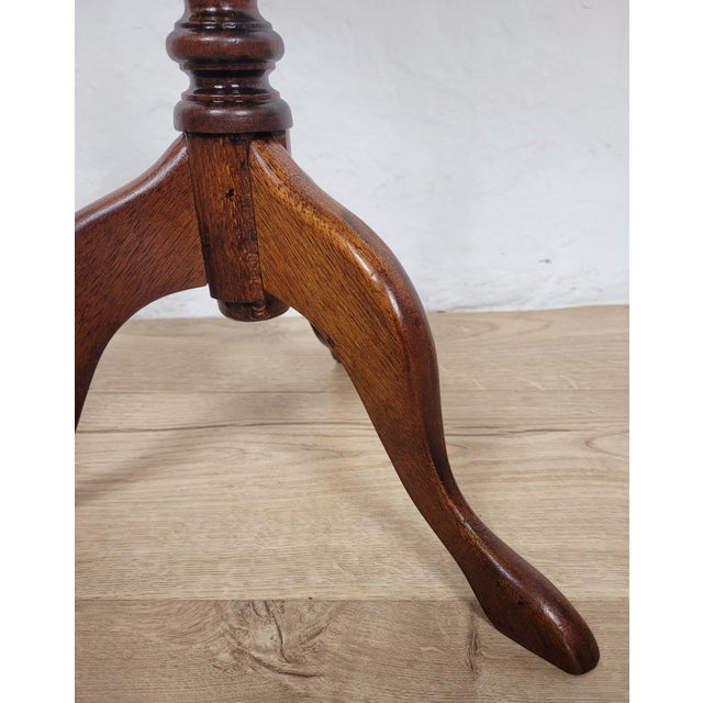 Brown Octagonal Piecrust Tripod Wine Table with Fluted Legs, 1960 For Sale - Image 8 of 17