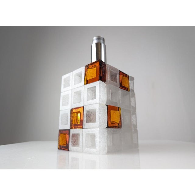 Poliarte Amber and Ice Murano Glass Cube Lamp by Albano Poli for Poliarte, 1960s by Albano Poli For Sale - Image 4 of 12