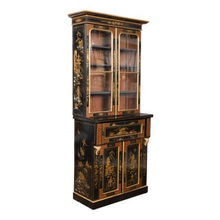 English 19th Century Black and Gold Secretary Bookcase with Chinoiserie Décor For Sale