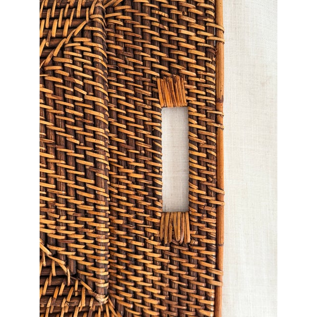 Large Handwoven Square Rattan Ottoman Tray With Cutout Handles, Late 20th Century For Sale In Los Angeles - Image 6 of 6