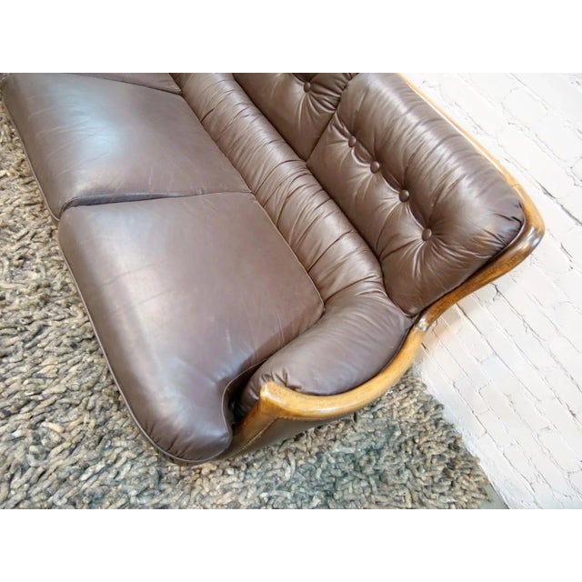 American Arts & Crafts Style Leather Sofa, 1950s For Sale - Image 3 of 18