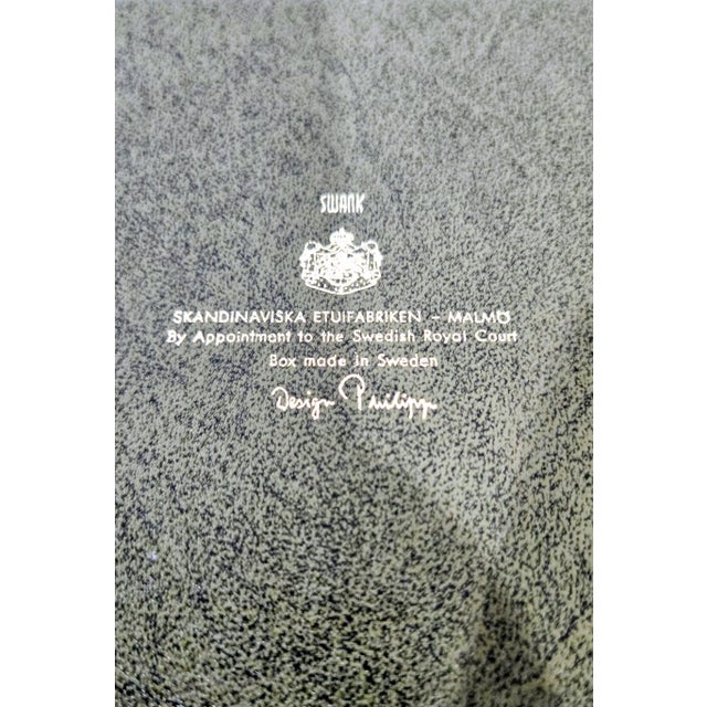 Green Mid 20th Century Gentleman’s Swedish Royal Court Green Leather Cufflink Box & Coaster Set – Malmo by Skandinaviska Etuifabriken For Sale - Image 8 of 9