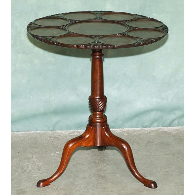 Fine Regency Mahogany Supper Table, Attributed to Gillows of Lancaster, circa 1820 Executed in beautifully figured...