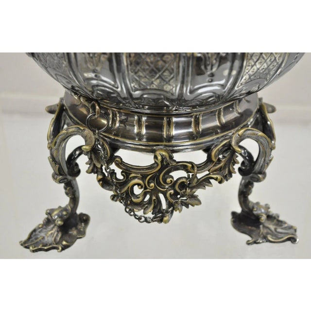 1900 - 1909 Antique Hunt & Roskell Late Store & Mortimer Silver Plated Tilting Tea Pot Stand For Sale - Image 5 of 12