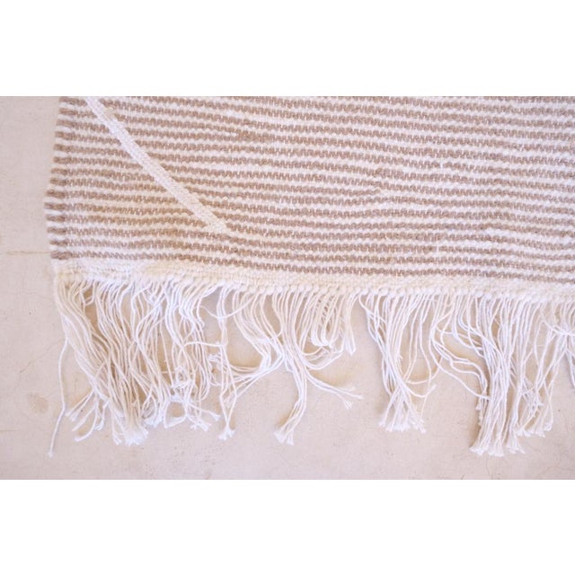 Moroccan Moroccan Modern Flatwoven Rug - 8.5 X 4.6 Ft For Sale - Image 3 of 6