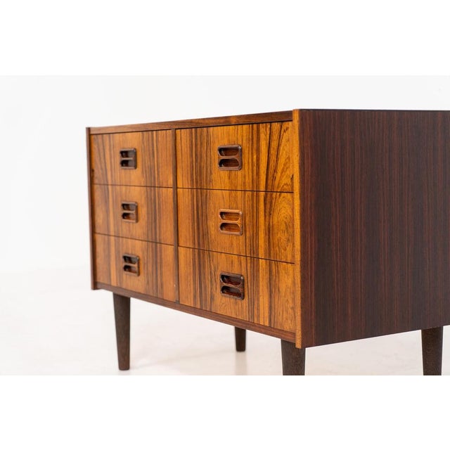 Rosewood Chest of Drawers by Niels J. Thorsø For Sale - Image 6 of 11