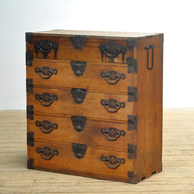 Japanese Tansu Chest of Drawers, 1870 For Sale - Image 15 of 15