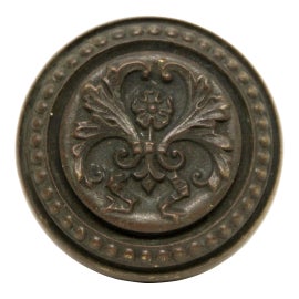Example of Renaissance Door Knobs