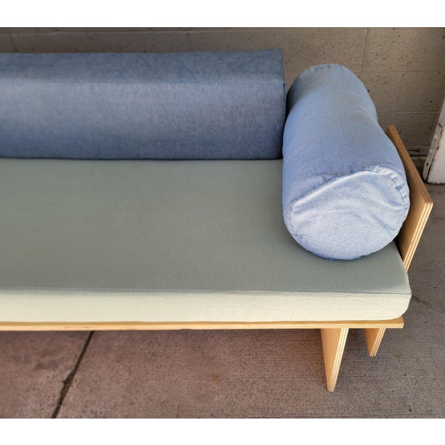 Light Green Mid-Century Modern Style Daybed / Sofa For Sale - Image 8 of 18