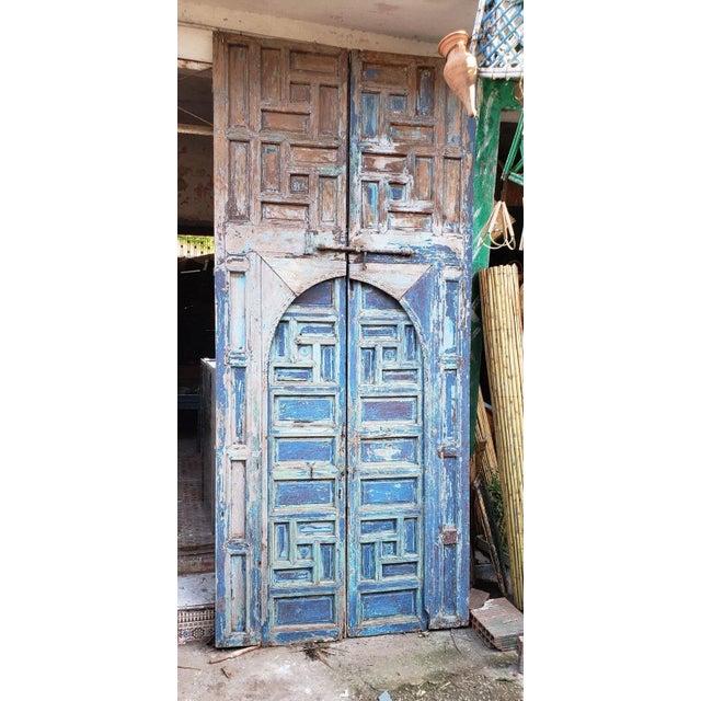 Wood 1940s Vintage Moroccan Old Hand Painted Double Door For Sale - Image 7 of 8