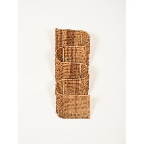 Tan Italian Hand-Woven Wicker Wall-Mounted Magazine Rack, Italy, 1970s For Sale - Image 8 of 9