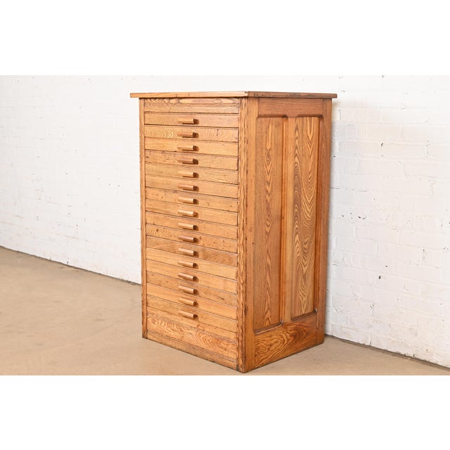 Antique Arts & Crafts Oak 16-Drawer Architect's Blueprint Flat File Cabinet, Circa 1900 For Sale - Image 11 of 11