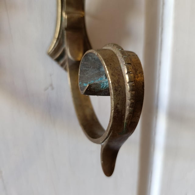 Antique French Bronze Curtain Tiebacks with Architectural Detailing, 1890s, Set of 2 For Sale - Image 4 of 8
