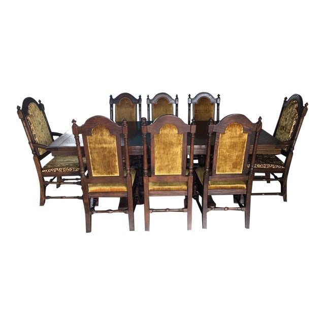 Vintage (197071) Ethan Allen Royal Charter Jacobean Oak Dining Room