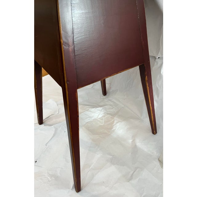 1990s Pine Planks Table / Stand With Tapered Legs For Sale - Image 4 of 10