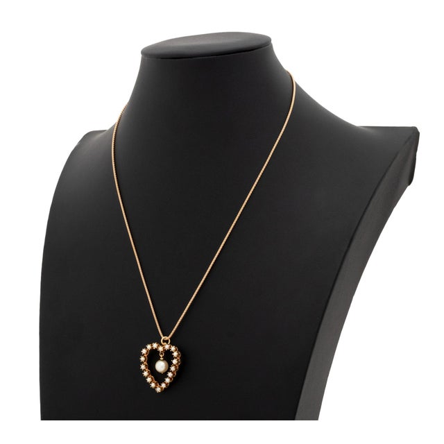 Contemporary Pearl Heart Form Pendant on Rose Gold Necklace For Sale - Image 3 of 7