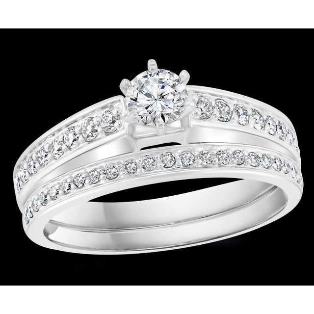 0.80 Carat TDW Solitaire Round Center Diamond 14 Karat White Gold Ring and Band For Sale - Image 17 of 18