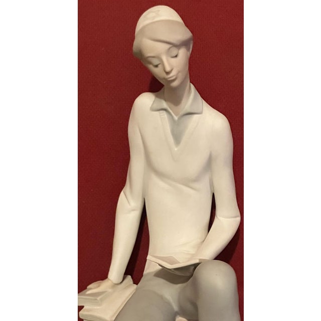 1970s 1970s Vintage Lladró Porcelain "Hebrew Student" Sculpture by Juan Huerta - #4684 For Sale - Image 5 of 7