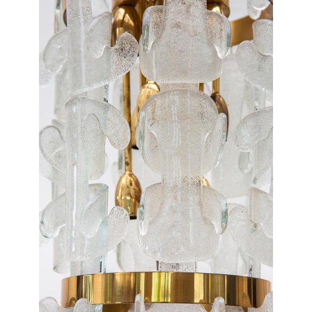 Metal Mid-Century Catena Chandelier in Glass and Brass attributed to J. T. Kalmar for Kalmar, Austria, 1970 For Sale - Image 7 of 11