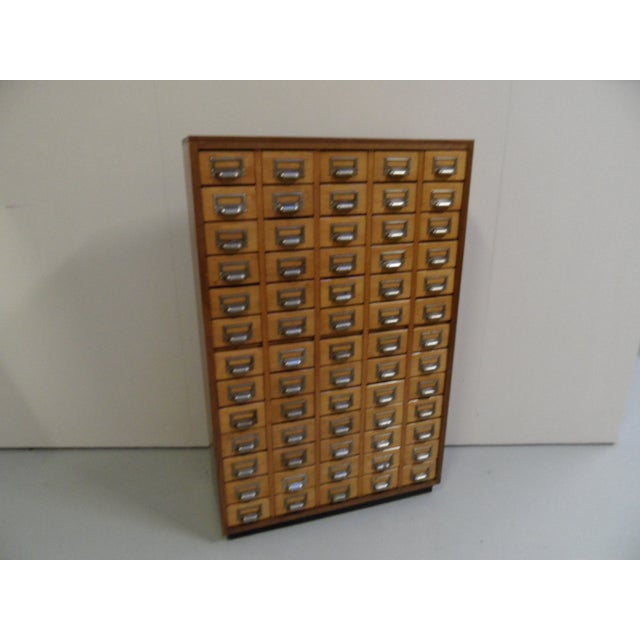 Measurements of the drawers; 23 cm, 11,5 cm and 7 cm high.