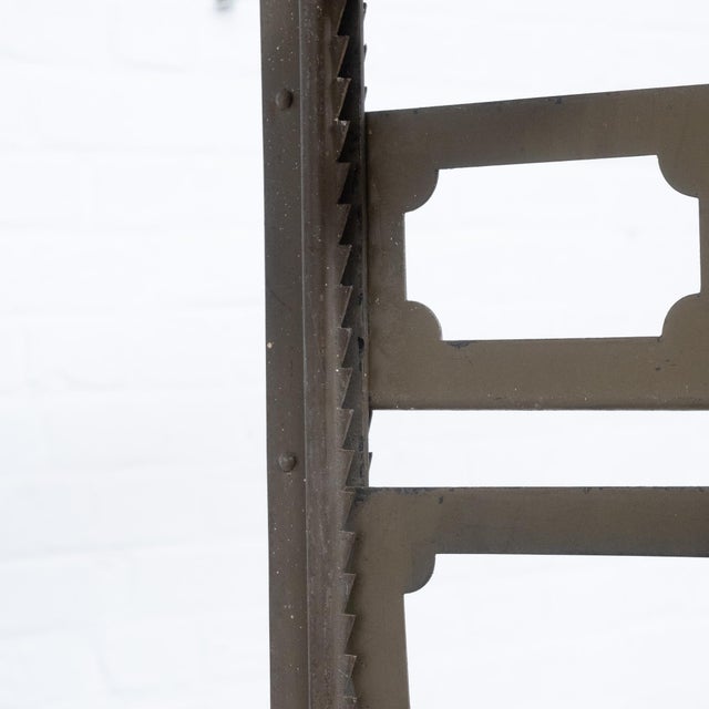 Strafor metal shelf, 1930 Original patina. Shelves adjustable by rack system. Good condition. Fully removable. This piece...