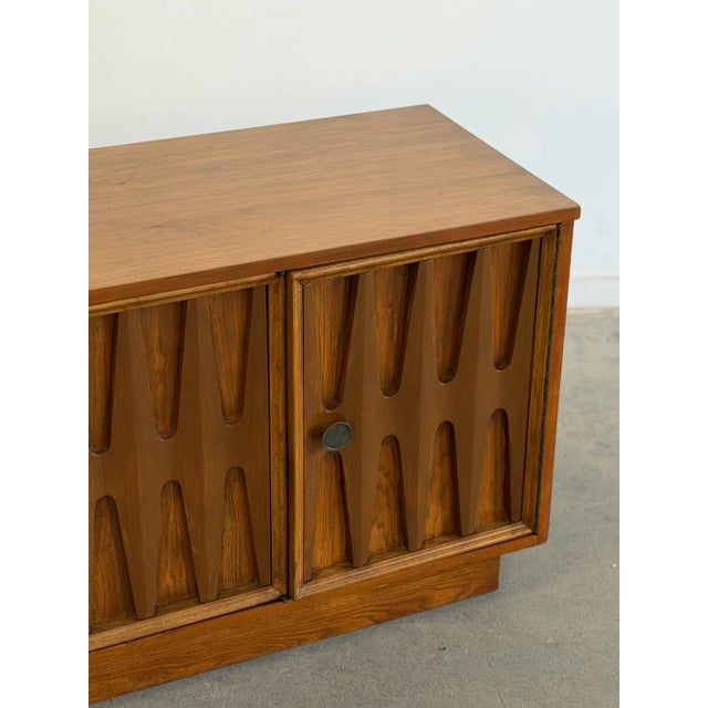 1960s Brasilia Style Credenza For Sale - Image 4 of 13