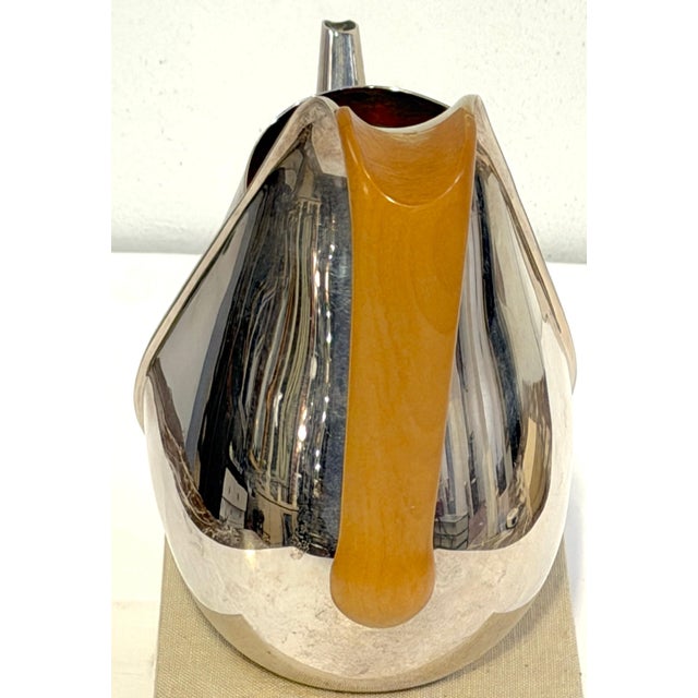 Oscar Tusquets for Alessi Sculptural Silverplate Teapot or Pitcher, 1983 For Sale - Image 4 of 9
