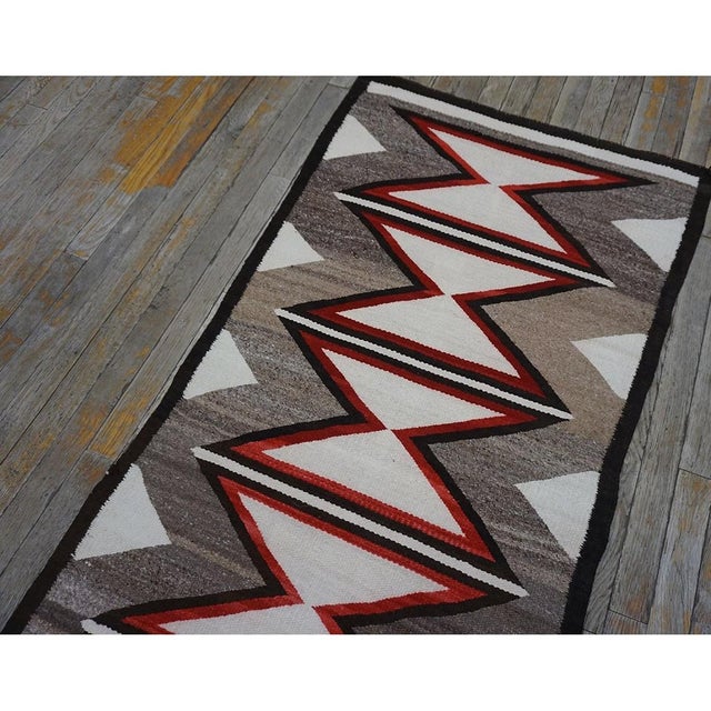 Gray 1920s Small Gray Antique Tribal Geometric Native American Navajo Flat Weave Rug For Sale - Image 8 of 11