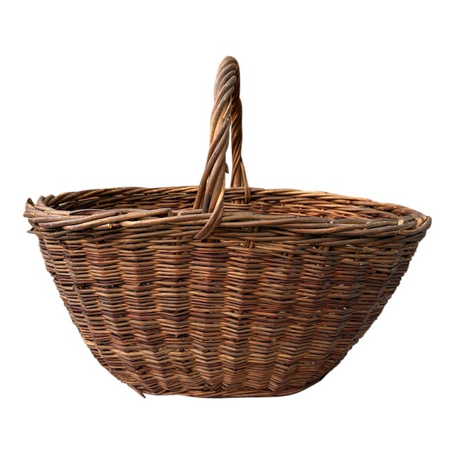 Early 20th Century Large Woven Willow Gathering Basket With Top Handle For Sale