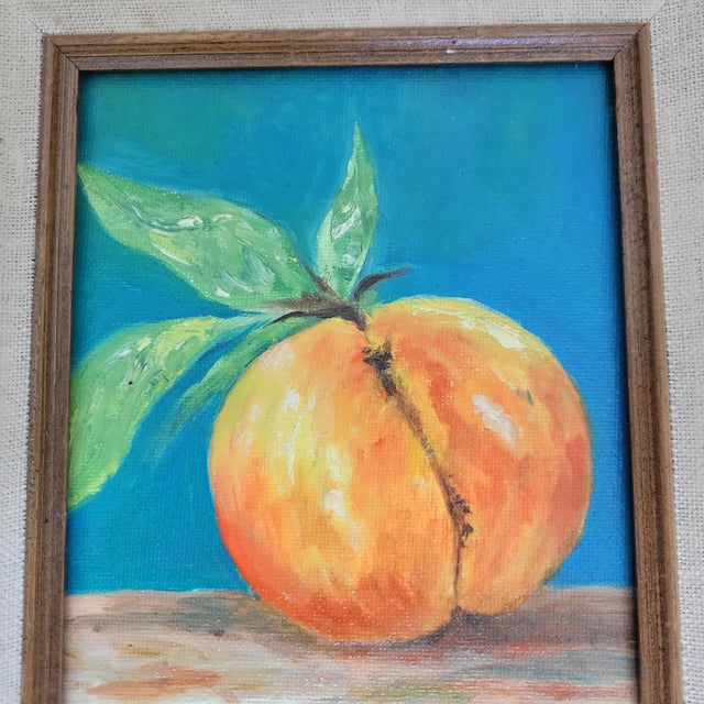 1970s VTG Original Still Life Oil Painting in Ornate Gilt Wood Frame Peach Signed Ooak For Sale - Image 5 of 18