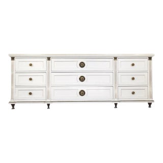 Renzo Rutili Style Dresser/Credenza by American of Martinsville For Sale