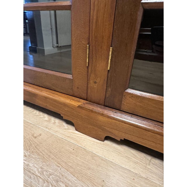 Large English Bookcase in Walnut For Sale - Image 5 of 15