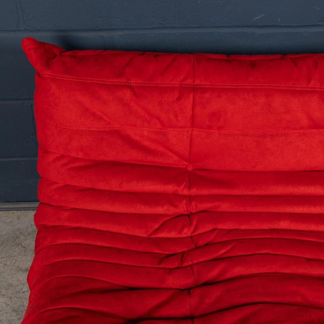 Vintage Togo Three-Seater Sofa in Red by Michel Ducaroy for Ligne Roset, 1973 For Sale - Image 15 of 18