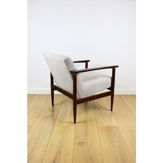 Brown Vintage Loft Armchair in Light Grey, 1970s For Sale - Image 8 of 11