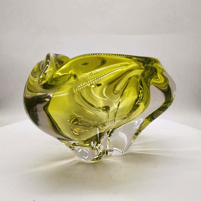 Large Triangular Ashtray or Catch-All in Murano Glass, Italy, 1950s For Sale - Image 12 of 12