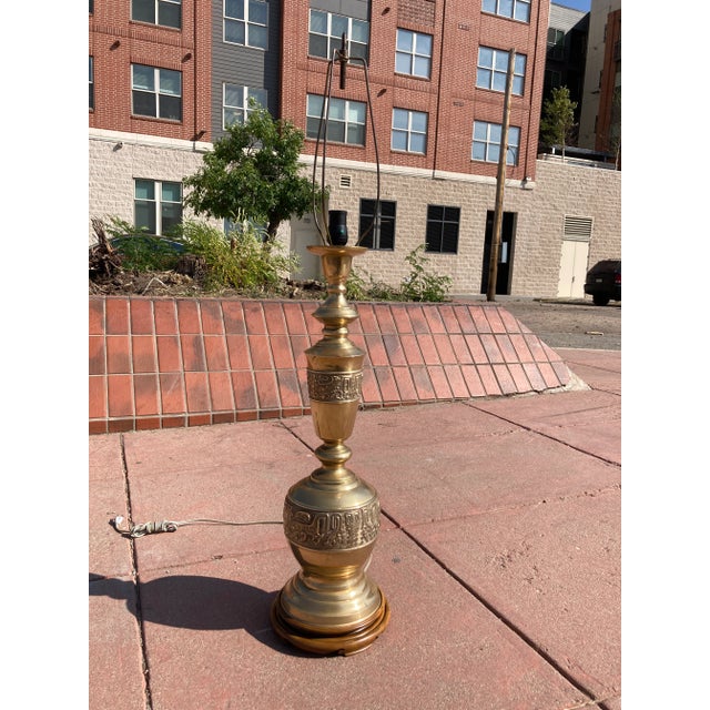 Mid-Century Modern Mid 20th Century Majestic Marbro Japanese Brass Table Lamp in James Mont For Sale - Image 3 of 13