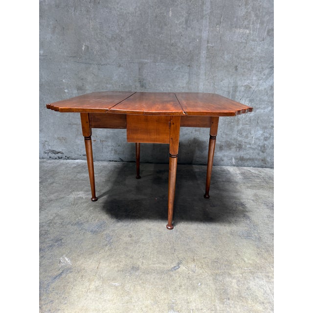 18th C Queen Anne Cherry Drop Leaf Table New England Pad Foot Antique Diminutive For Sale - Image 4 of 11