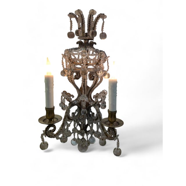 French Late 19th Century Gilt Brass and Apple-Drop Crystal Chandelier Sconce For Sale - Image 3 of 10