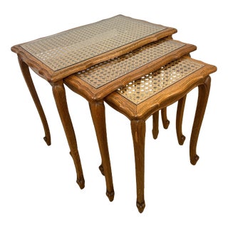 Vintage French Nesting Tables in Oak, Set of 3 For Sale