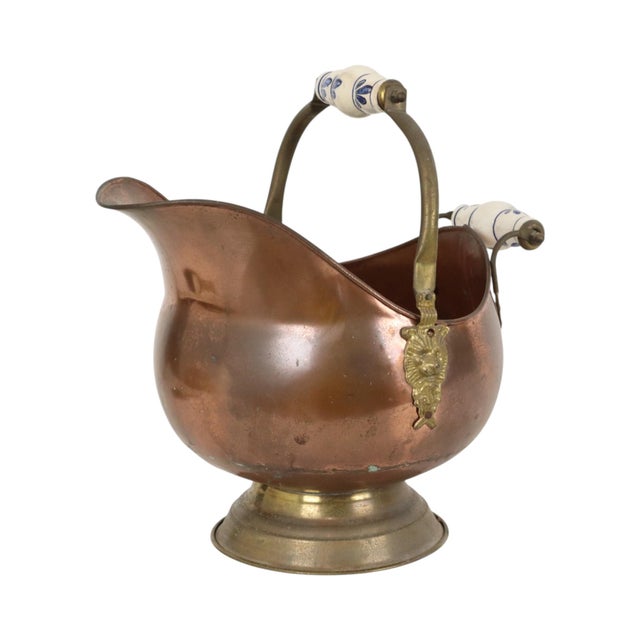 Antique Copper Helmet-Shaped Coal Scuttle with Lion Heads and Delft Ceramic Details For Sale - Image 15 of 15