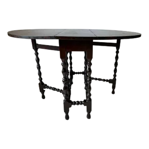 19th Century Antique Solid Walnut Gate Leg Drop-Leaf Dining Table