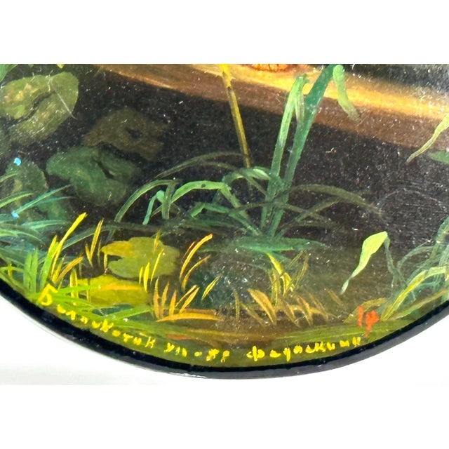 Mid 20th Century Fedoskino Lacquered Box, Children Running from Storm, Mid 20th Century For Sale - Image 5 of 10